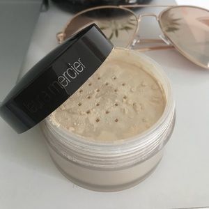 Laura Mercier Translucent Loose Setting Powder